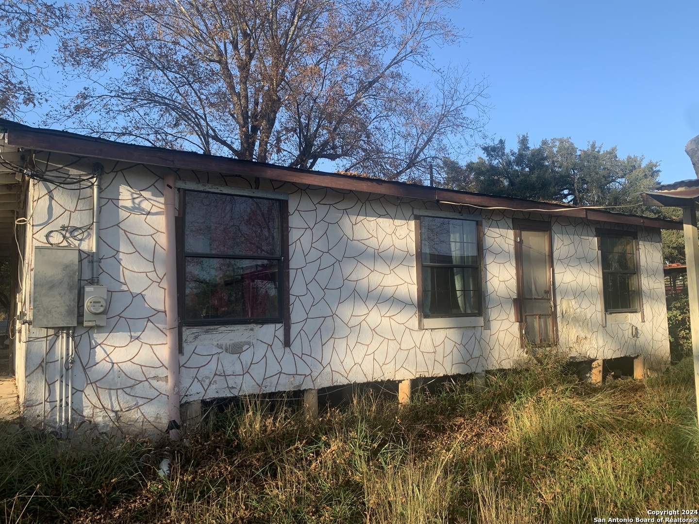 15516 S HIGHWAY 81