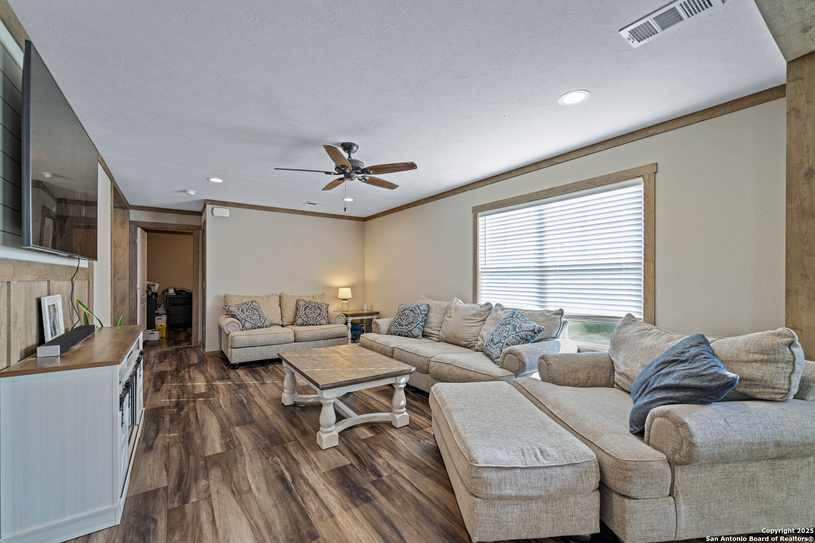 4976 County Road 116