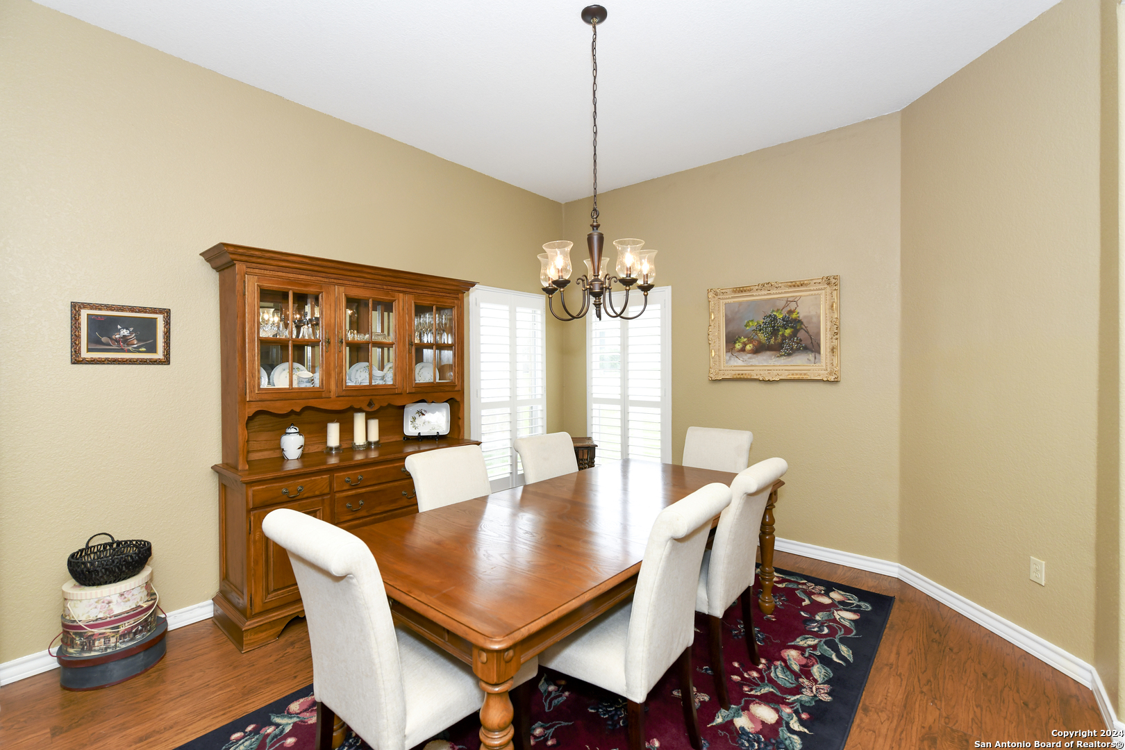 3600 Chestnut Ct