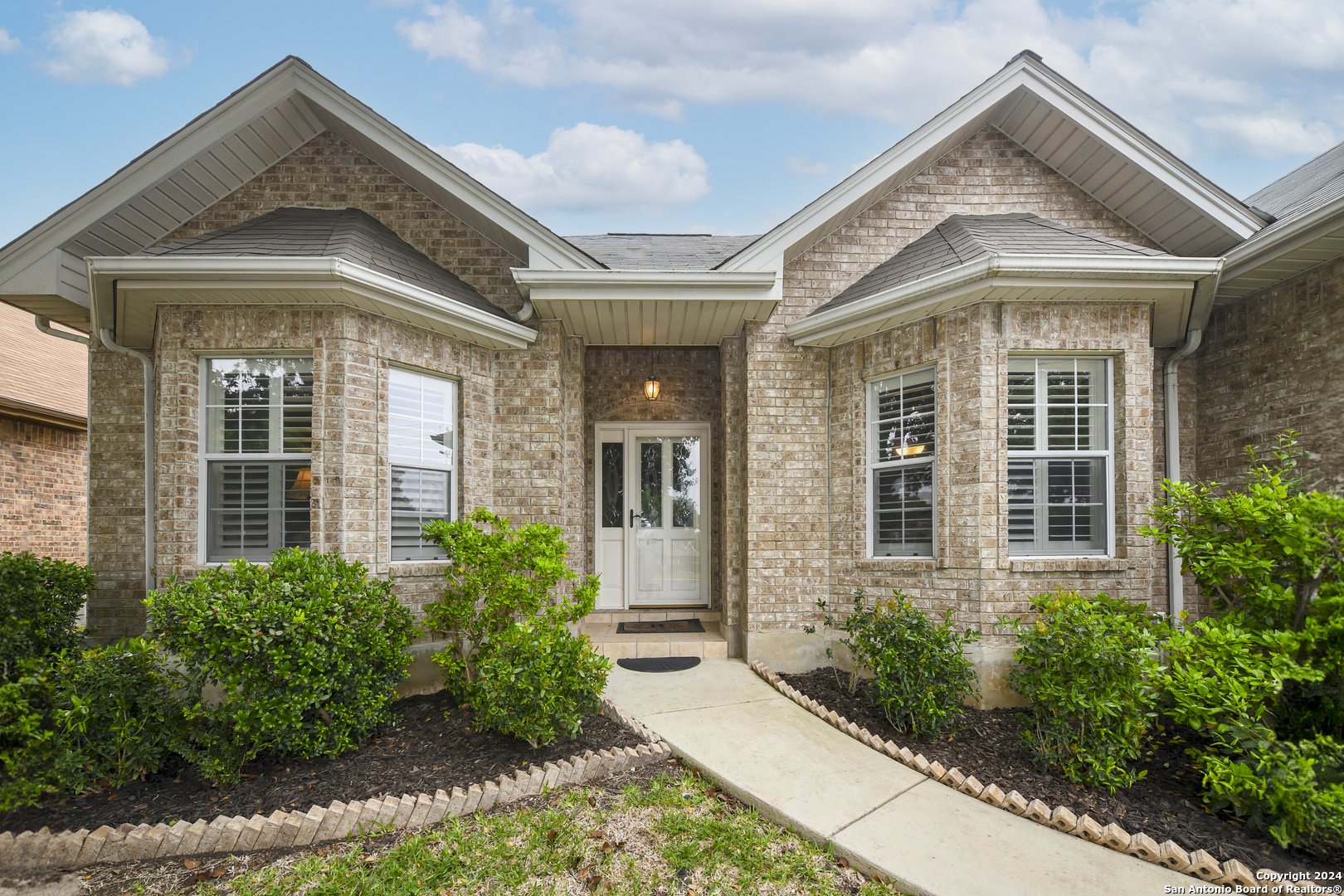 3600 Chestnut Ct
