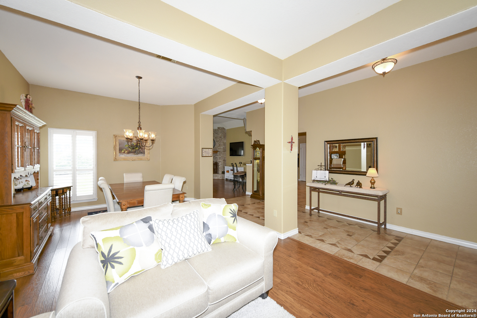 3600 Chestnut Ct