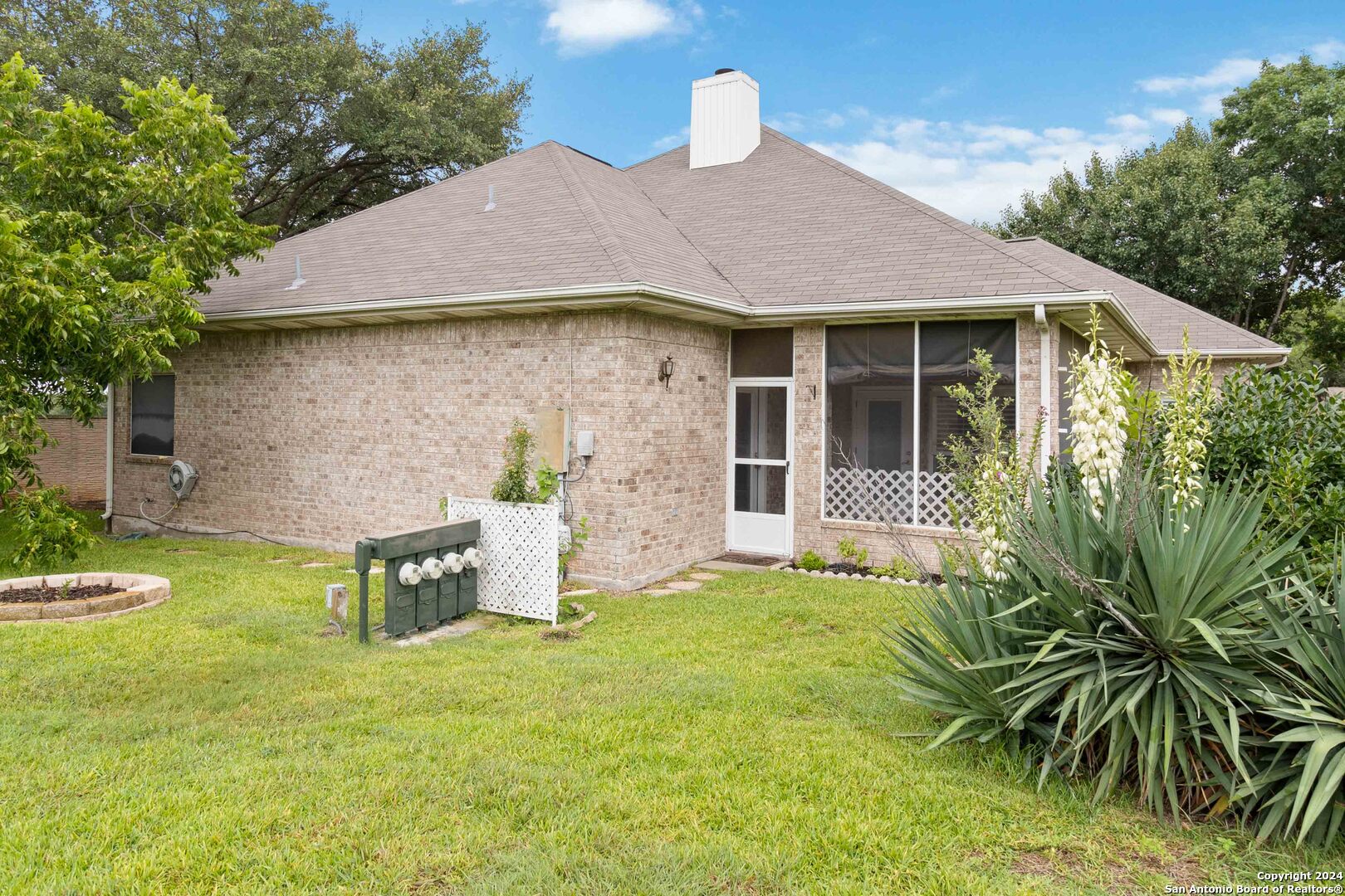 3600 Chestnut Ct