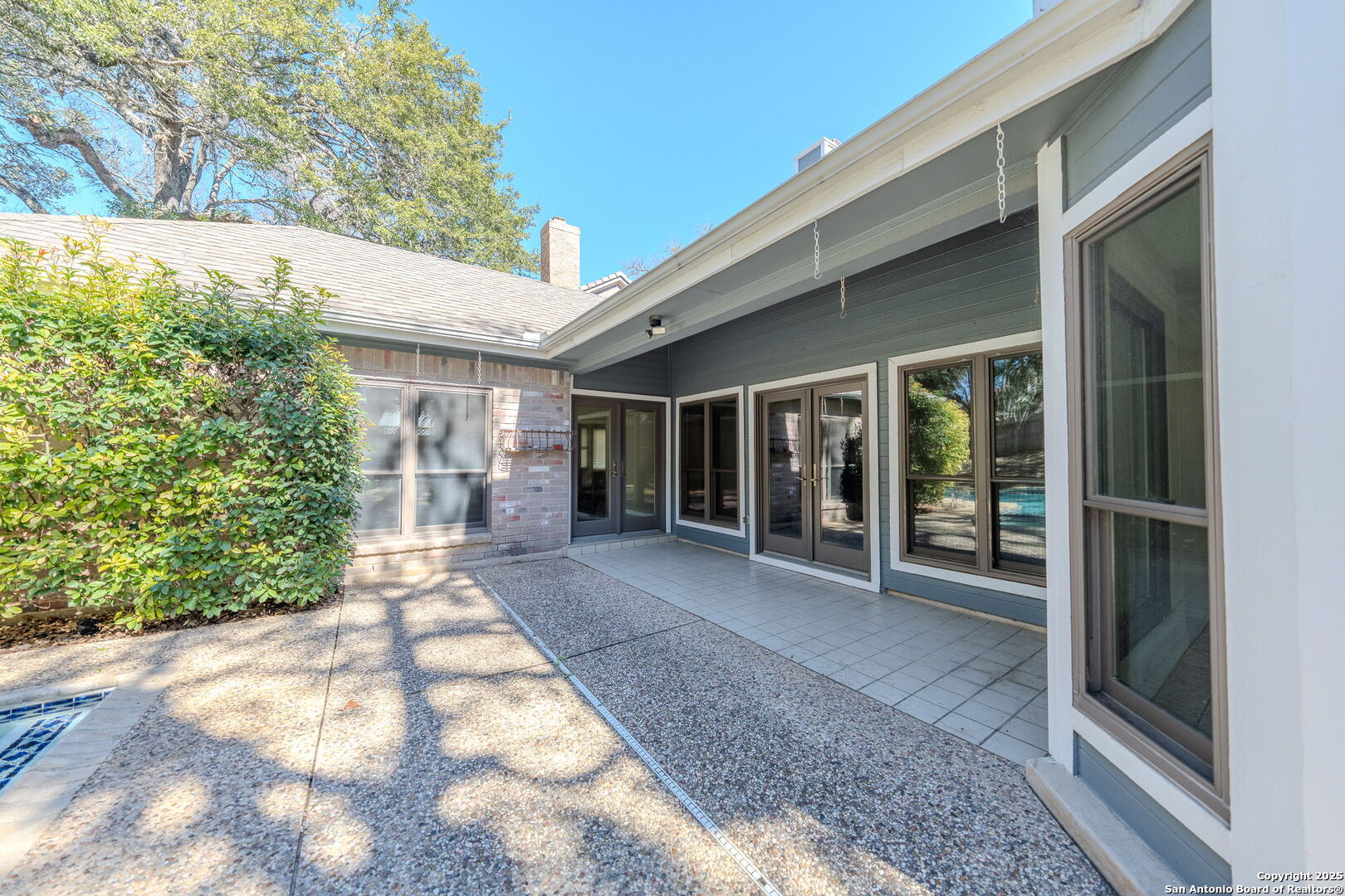 3019 ORCHARD HL