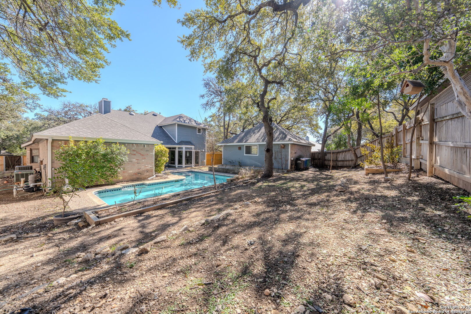 3019 ORCHARD HL