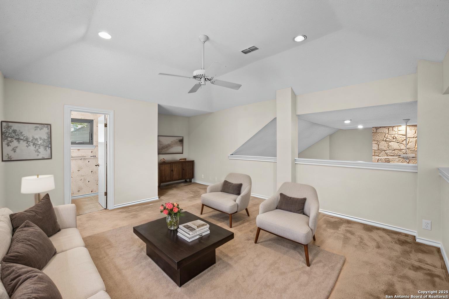 3019 ORCHARD HL
