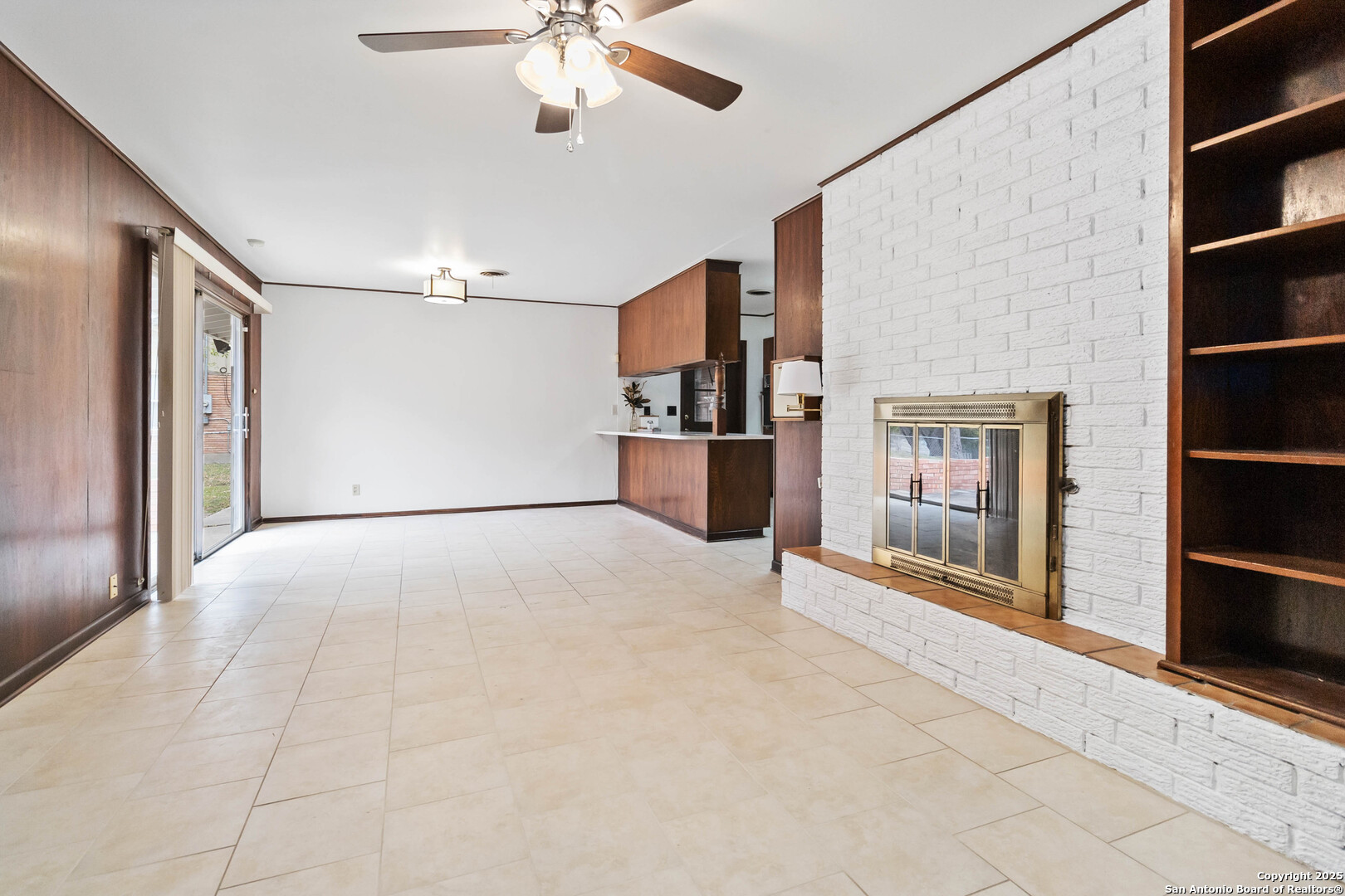 2822 Hitching Post
