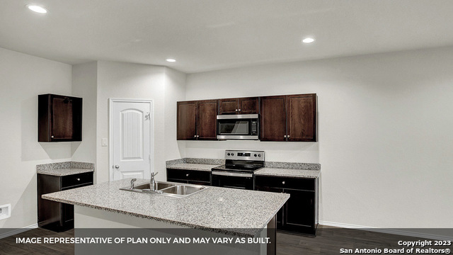 21252 Millstream Bend