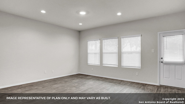 21252 Millstream Bend