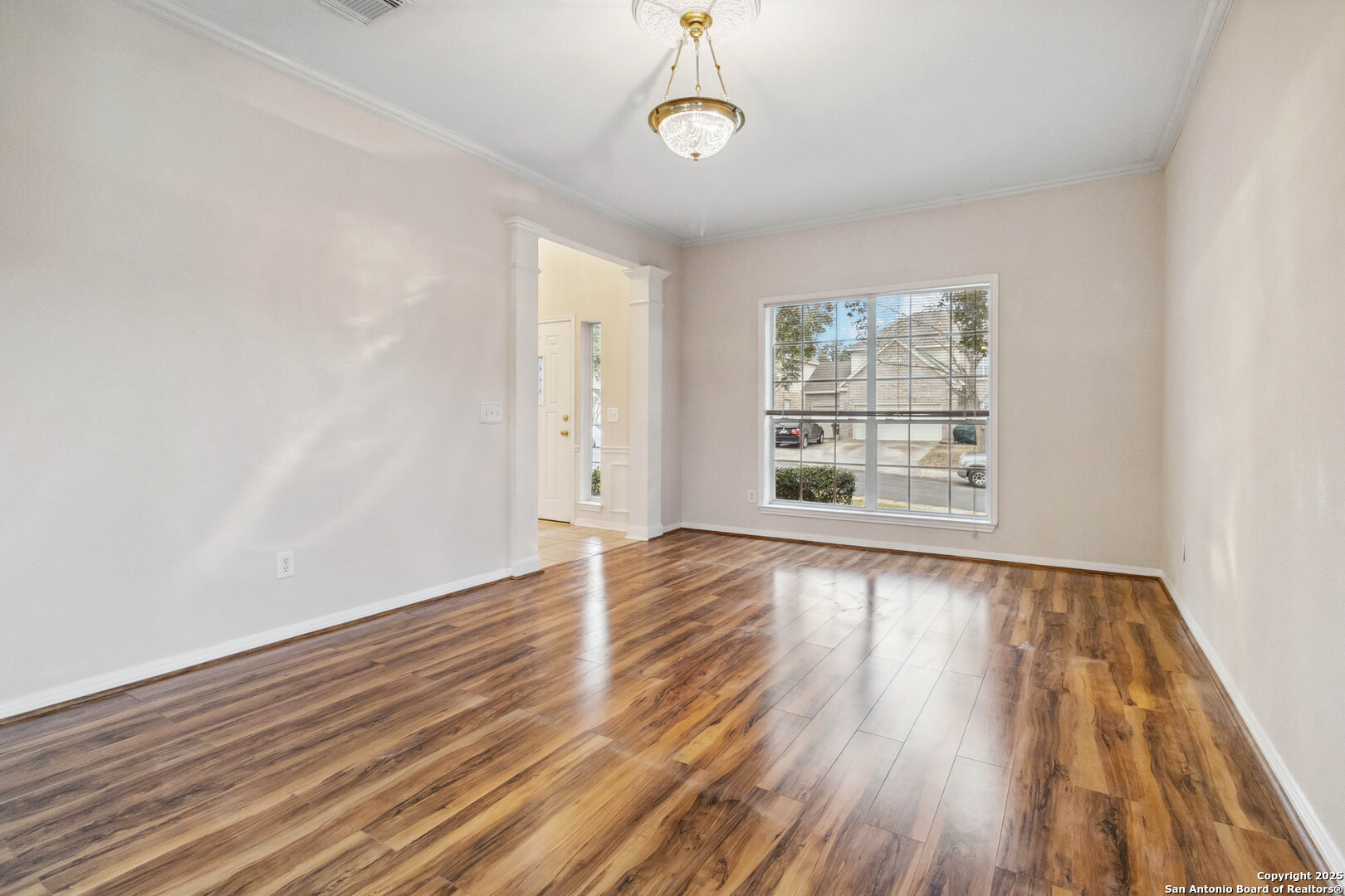 8842 Goodwick Heights