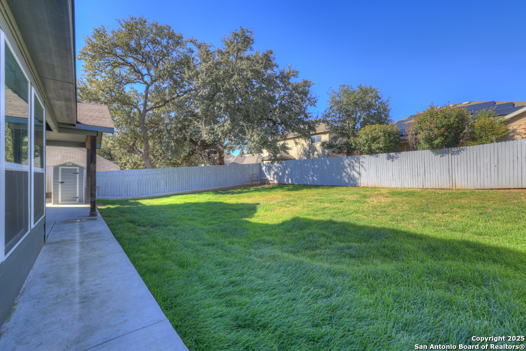 7611 Mission Summit