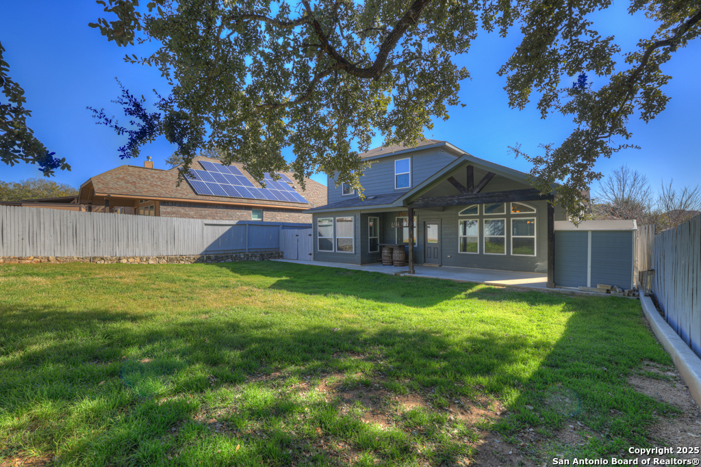 7611 Mission Summit