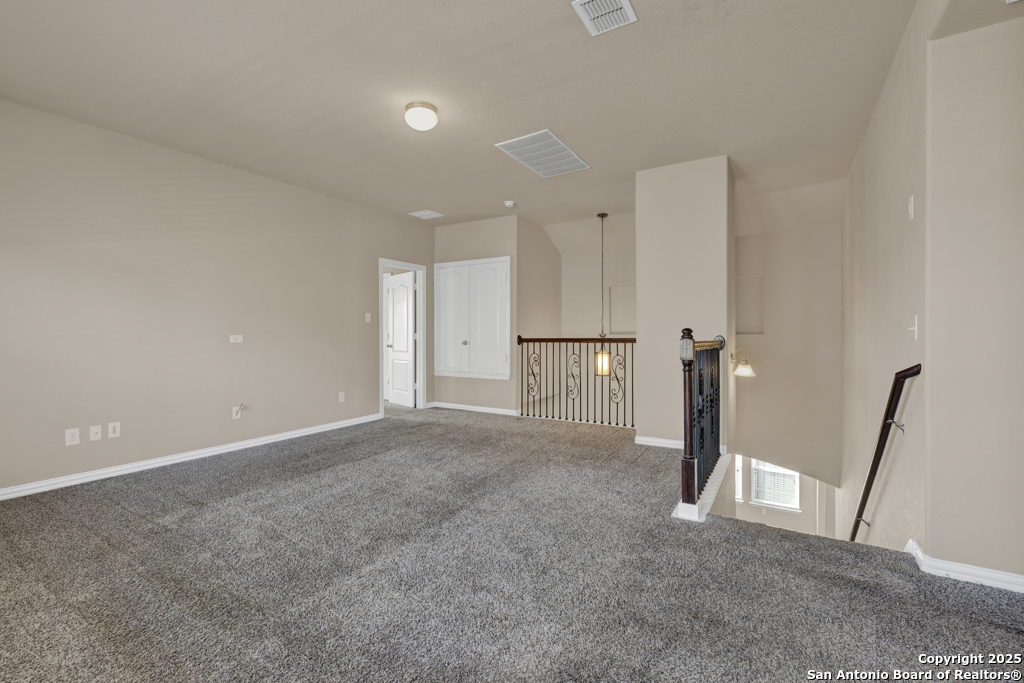 7611 Mission Summit