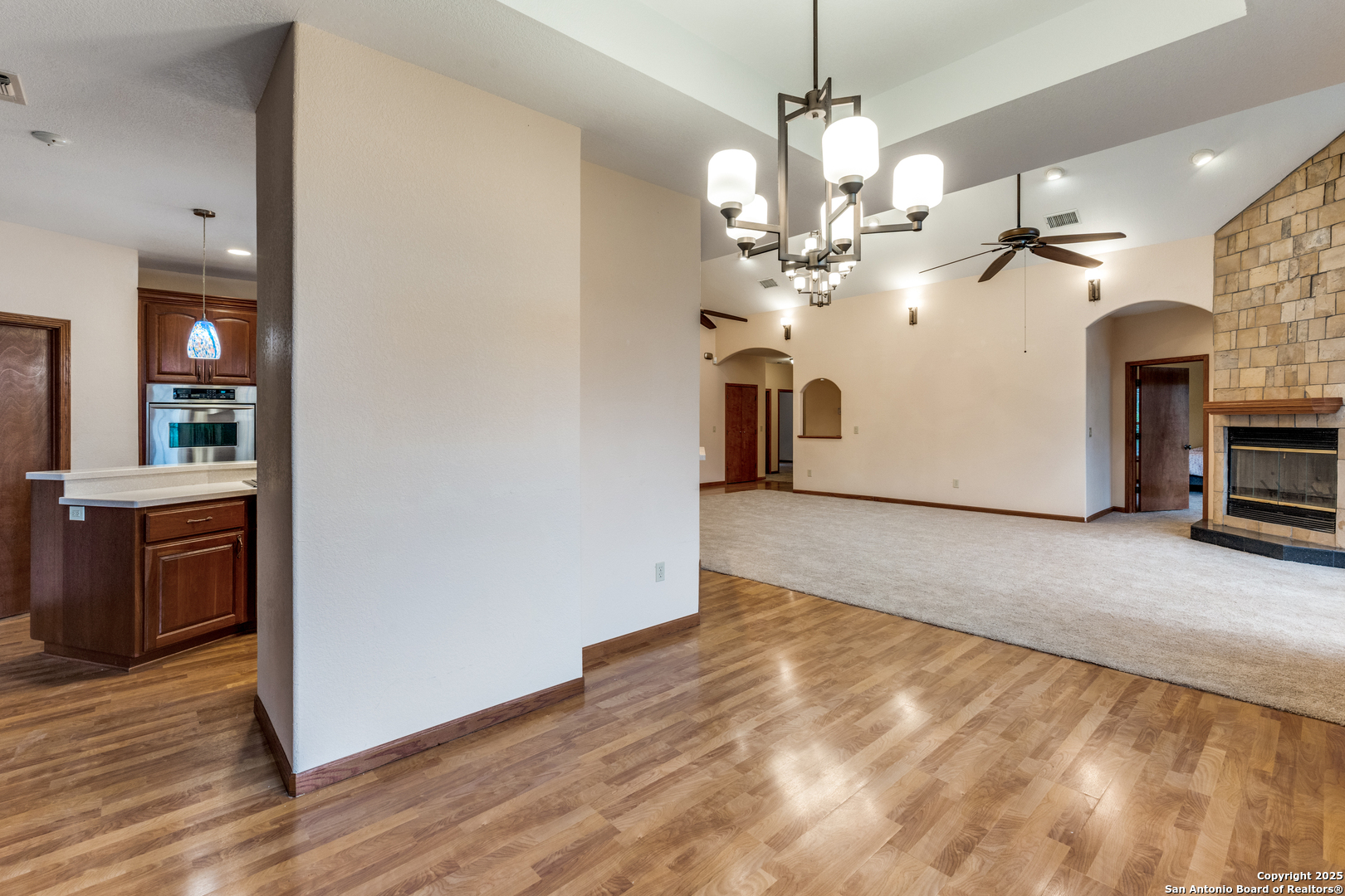 2667 Country Ledge