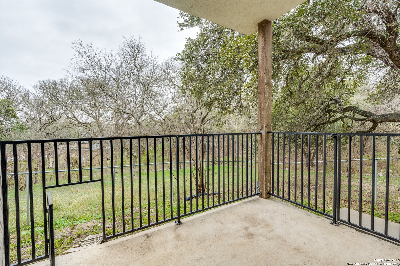 2667 Country Ledge