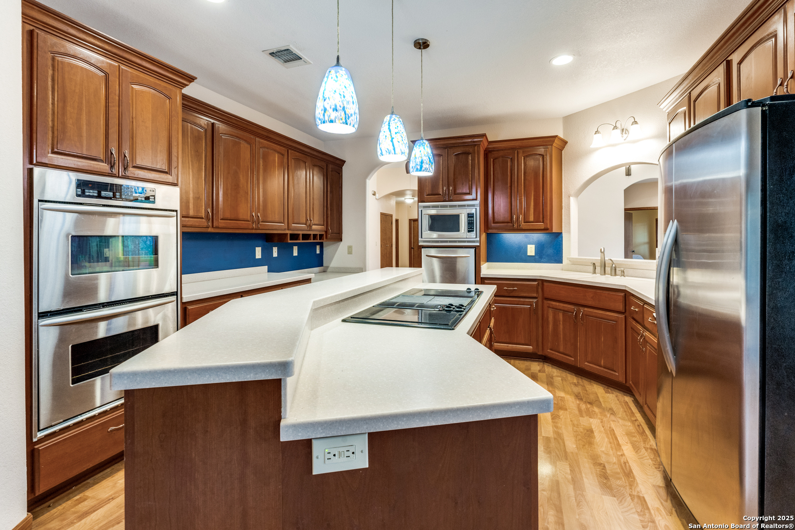 2667 Country Ledge