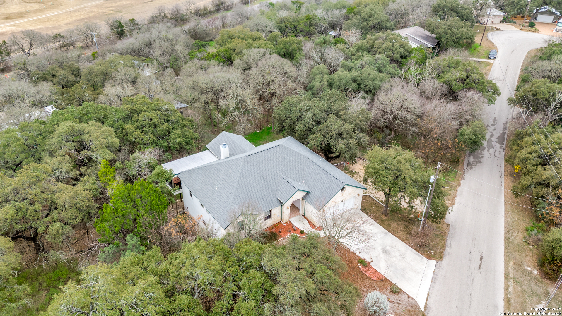 2667 Country Ledge