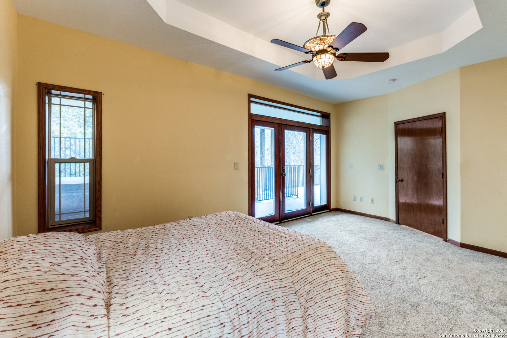 2667 Country Ledge