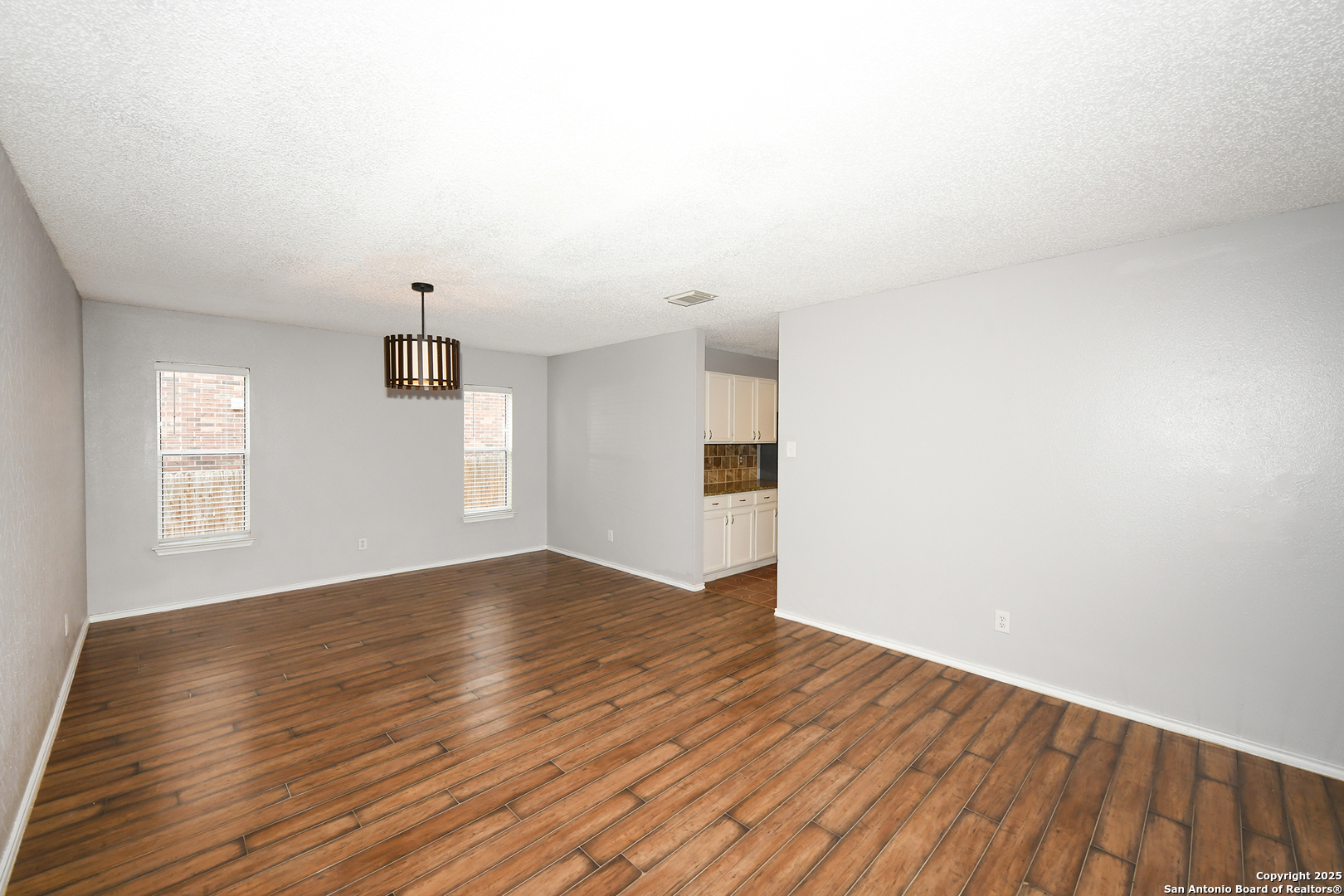 12023 GABLE OAKS