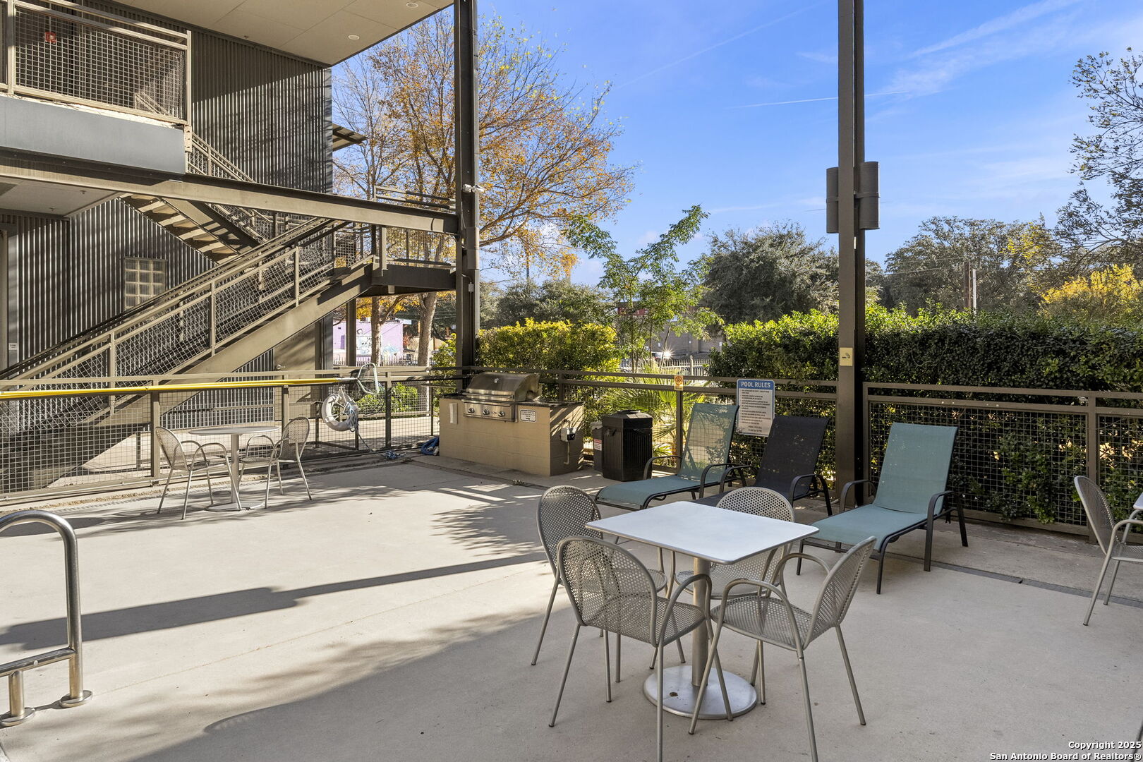 831 S Flores St Unit: 2107