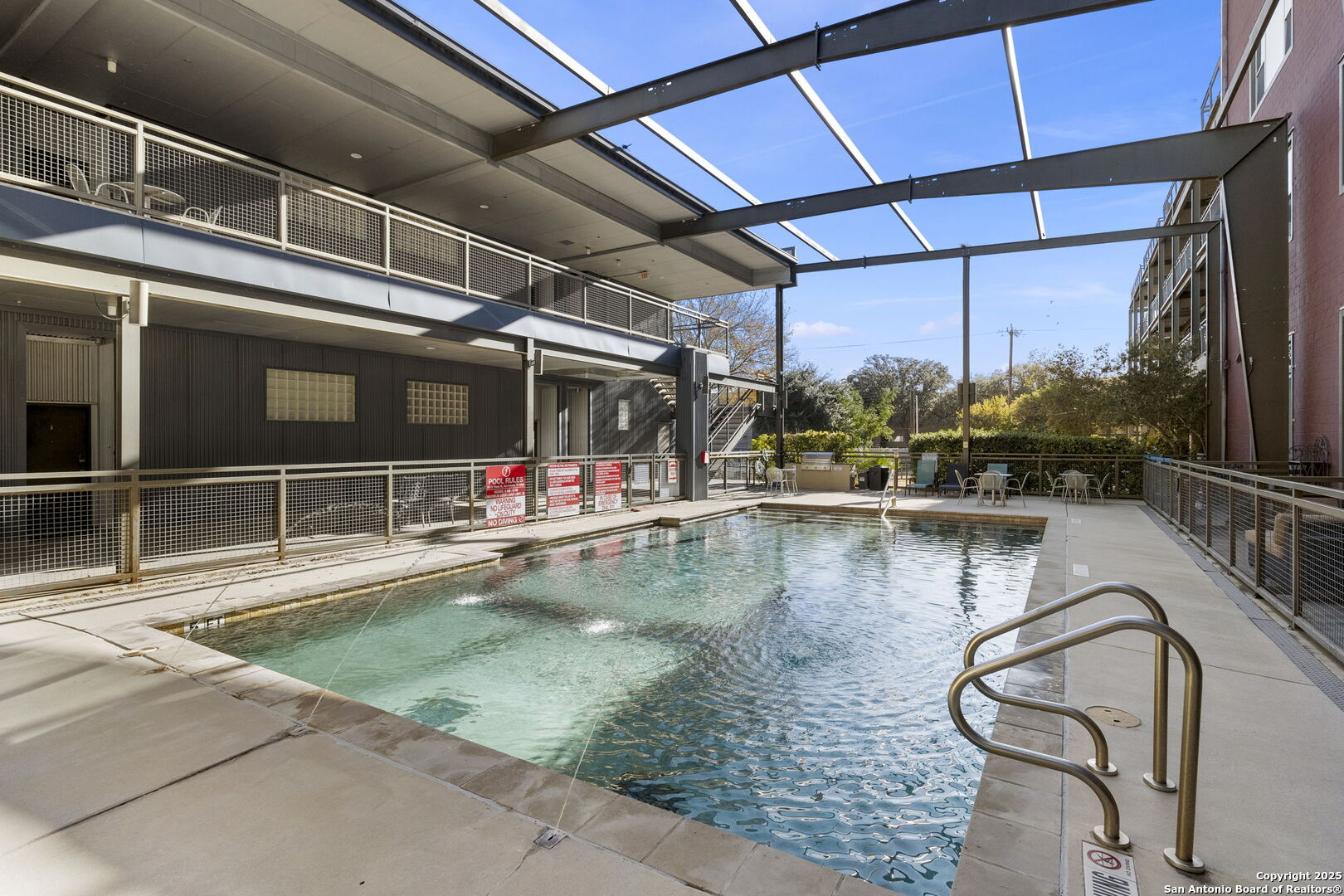 831 S Flores St Unit: 2107