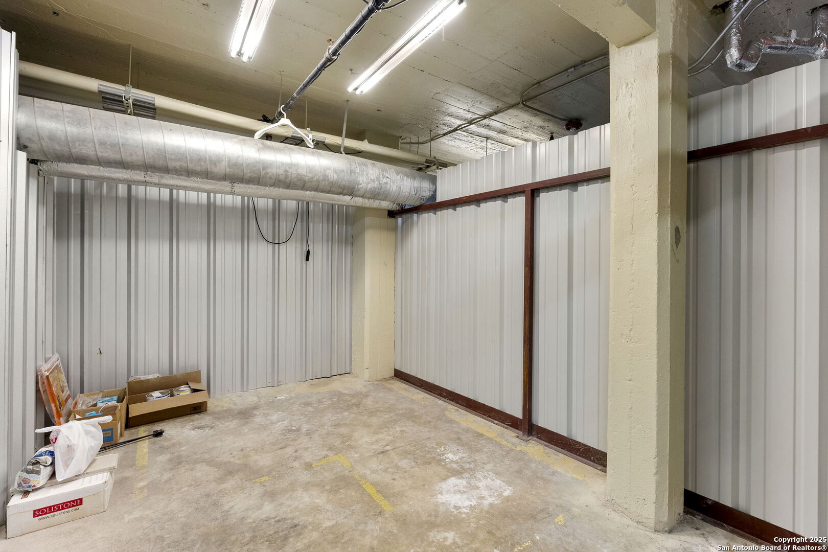 831 S Flores St Unit: 2107