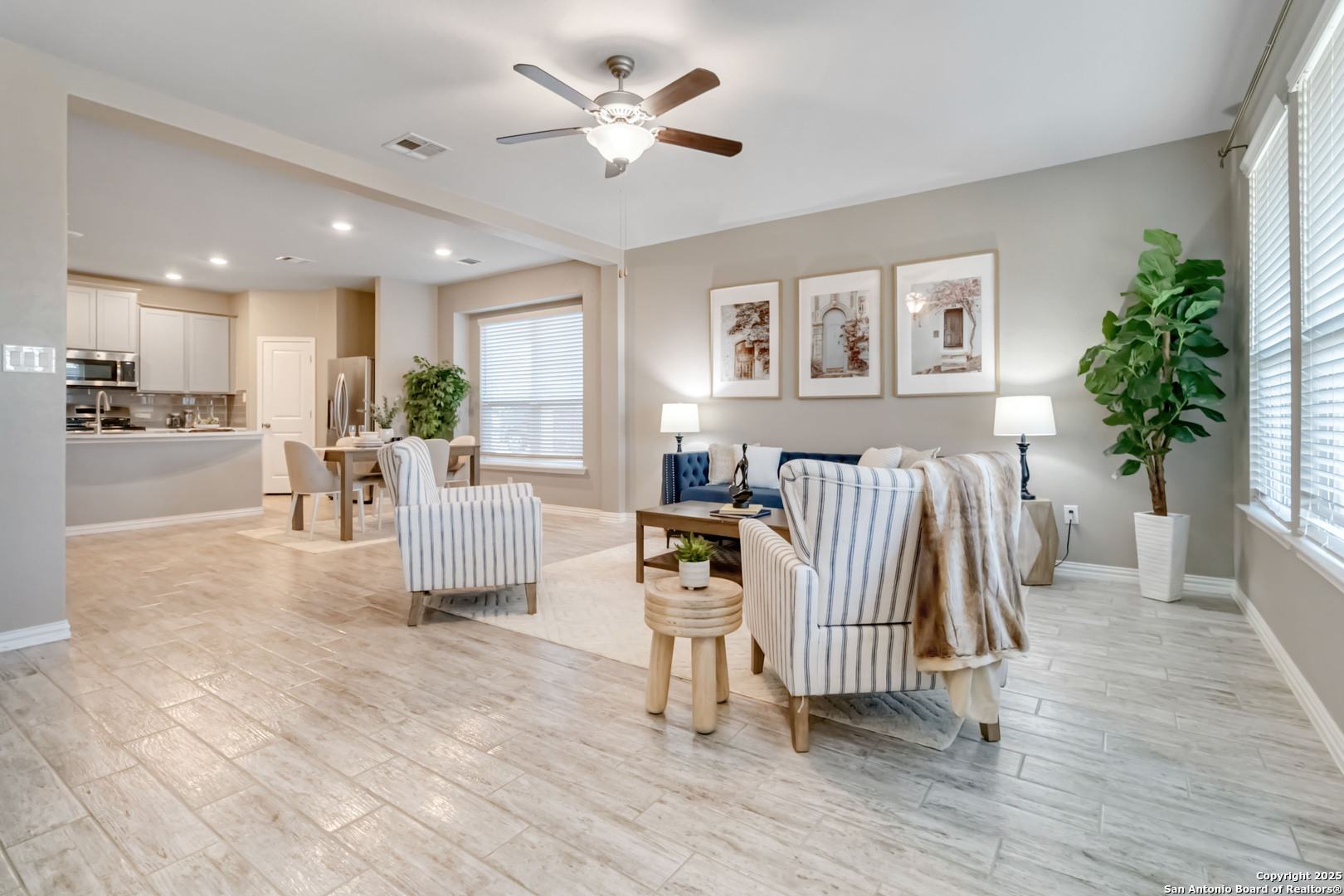 7811 Belmont Valley