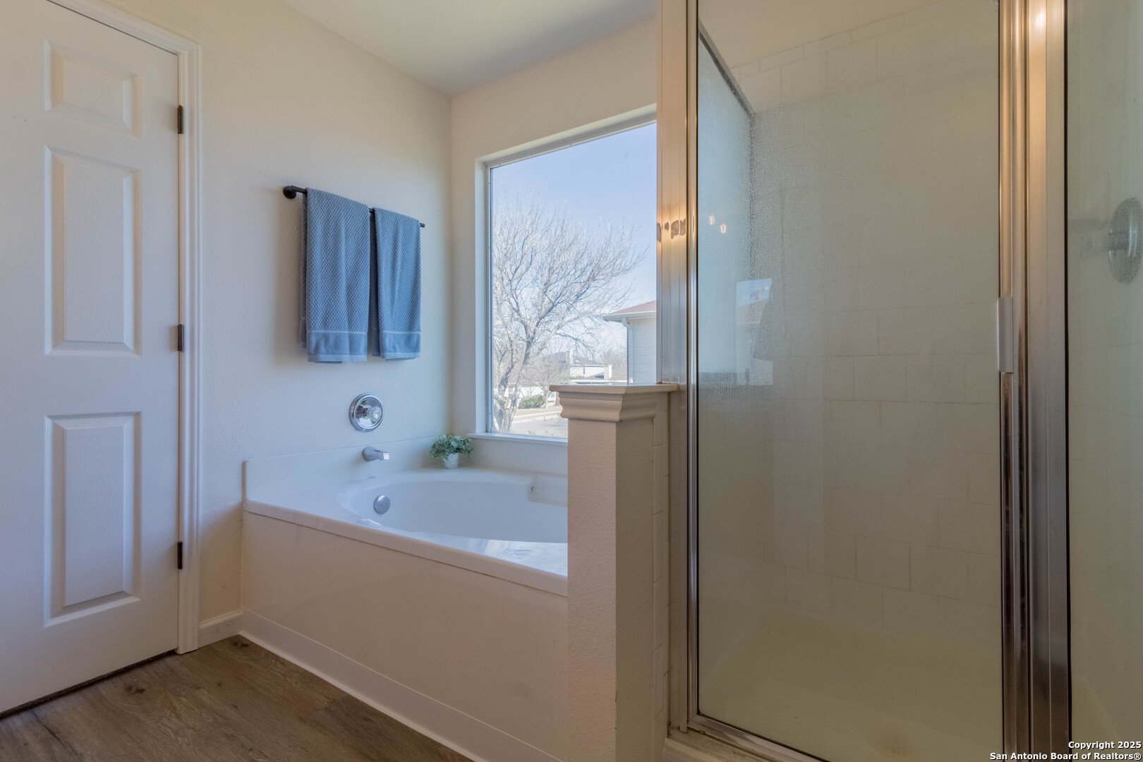 8206 ROSESPUR PARK