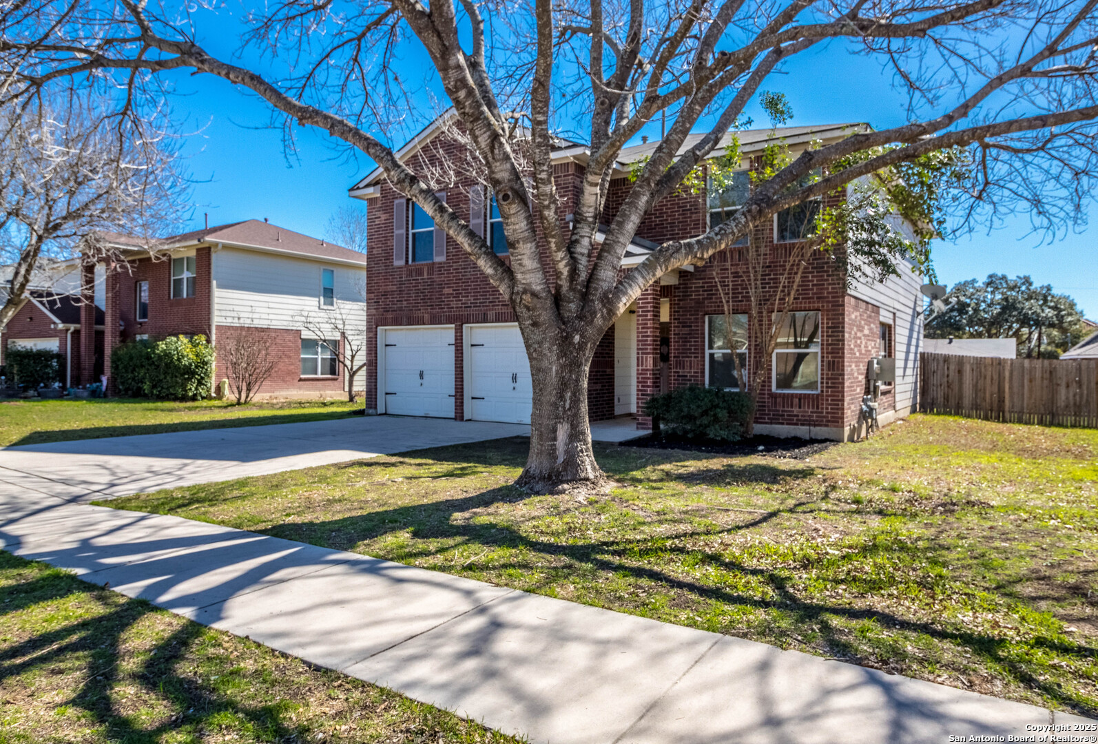8206 ROSESPUR PARK