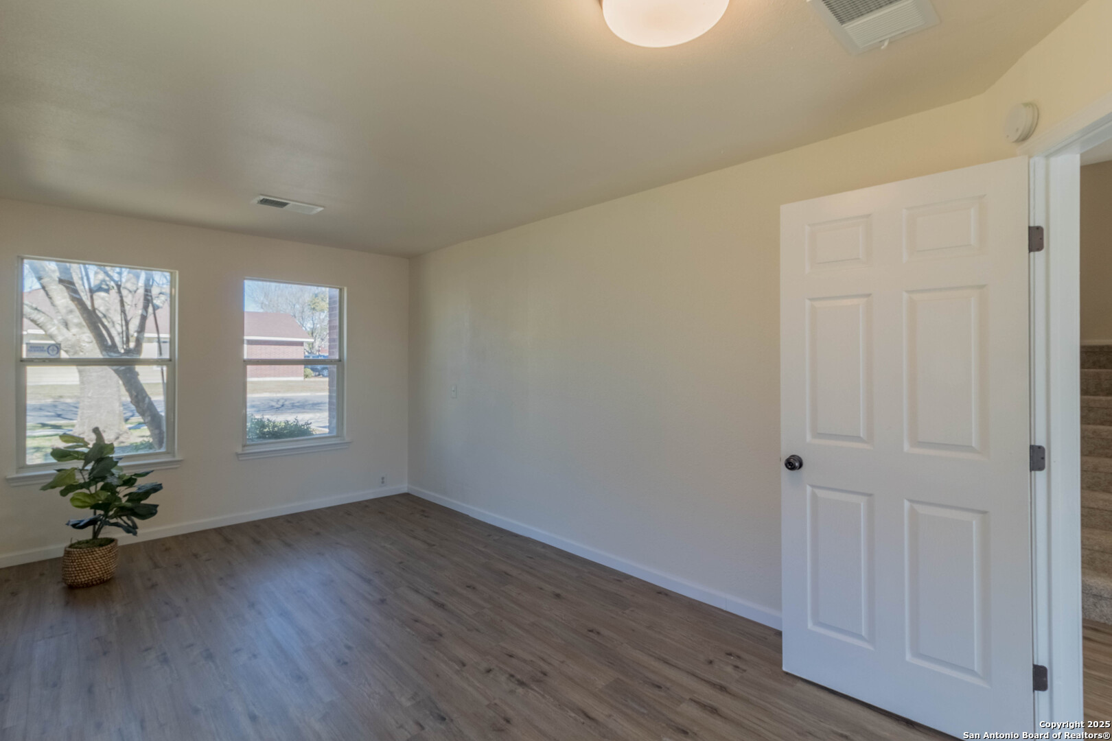 8206 ROSESPUR PARK