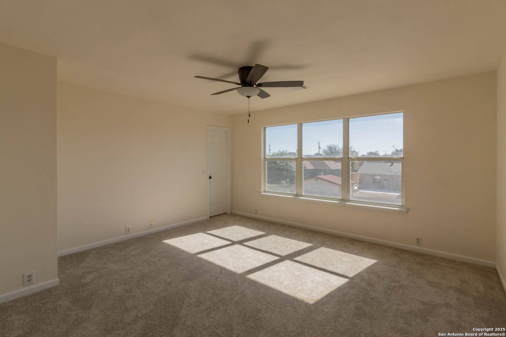 8206 ROSESPUR PARK