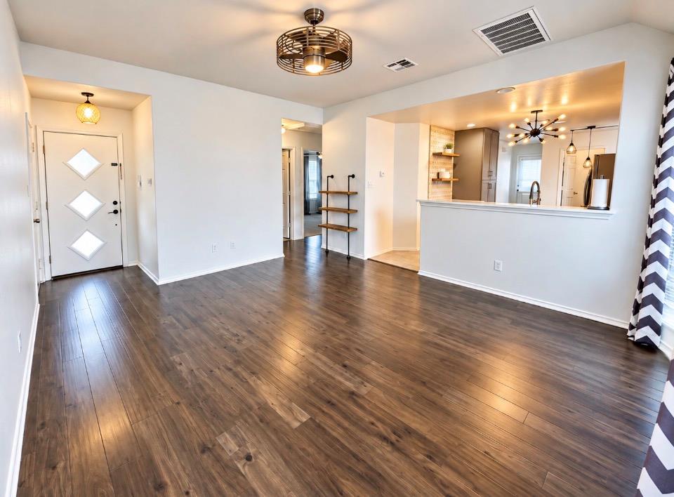 371 Housefinch LOOP
