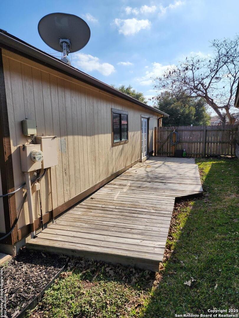 6811 Cypress mist