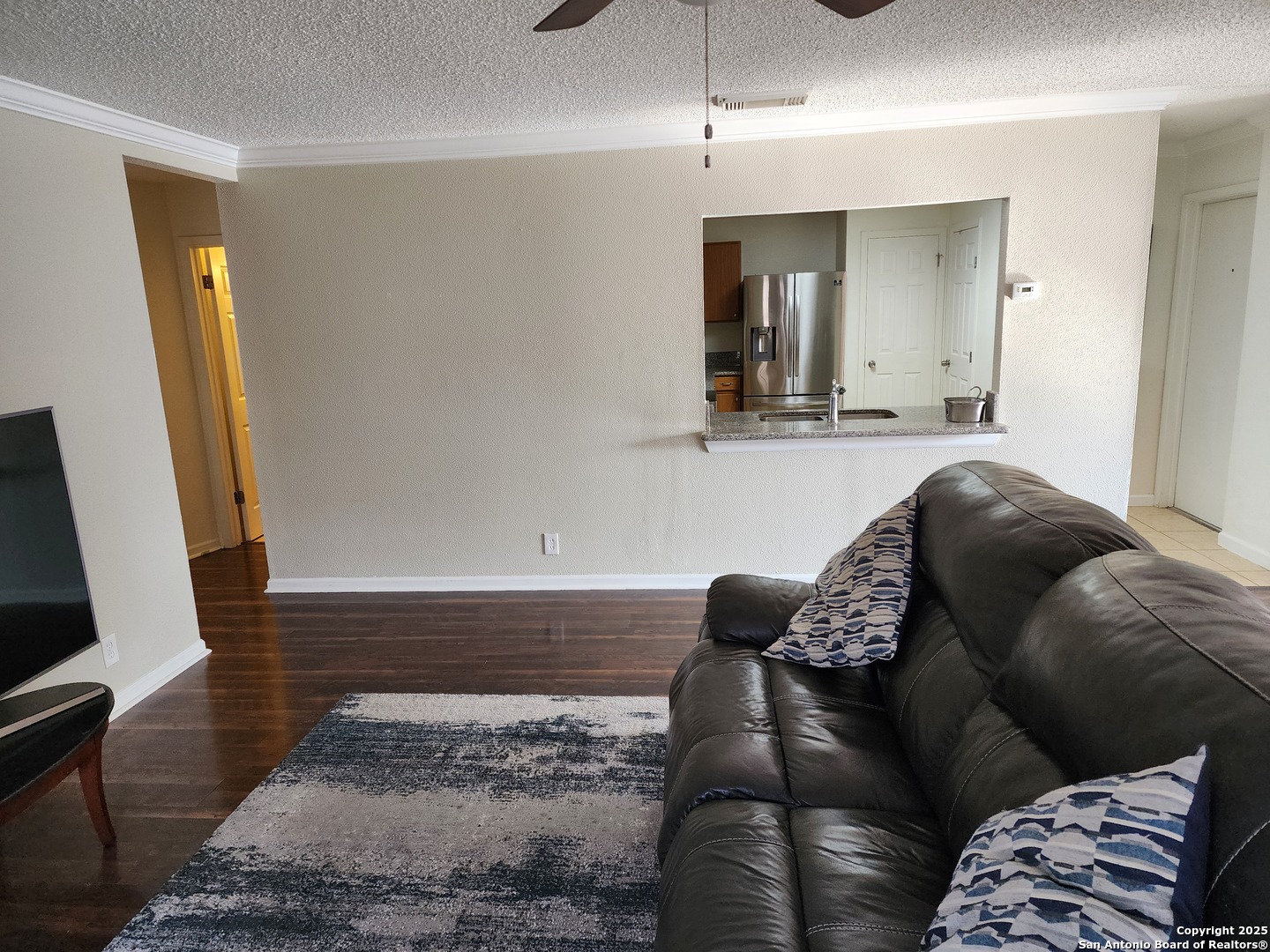 6811 Cypress mist