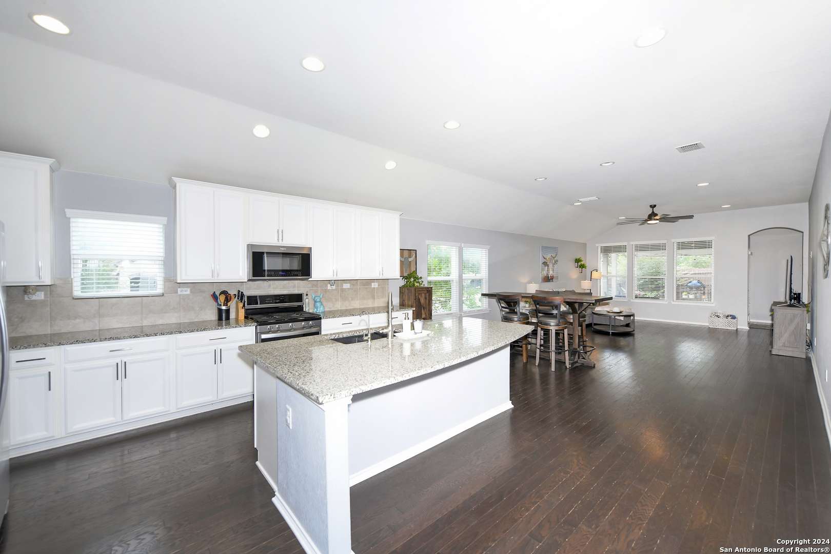 10604 HIBISCUS COVE
