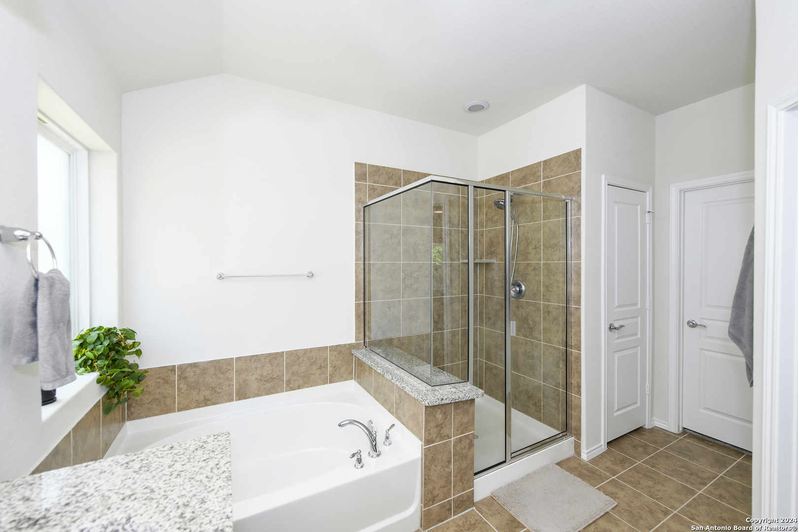 10604 HIBISCUS COVE