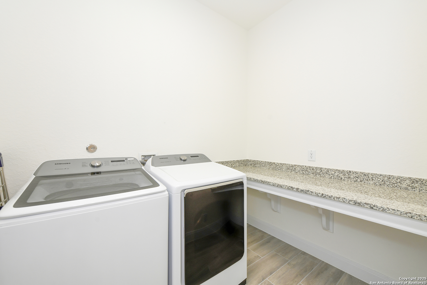 22826 RIO SALADO