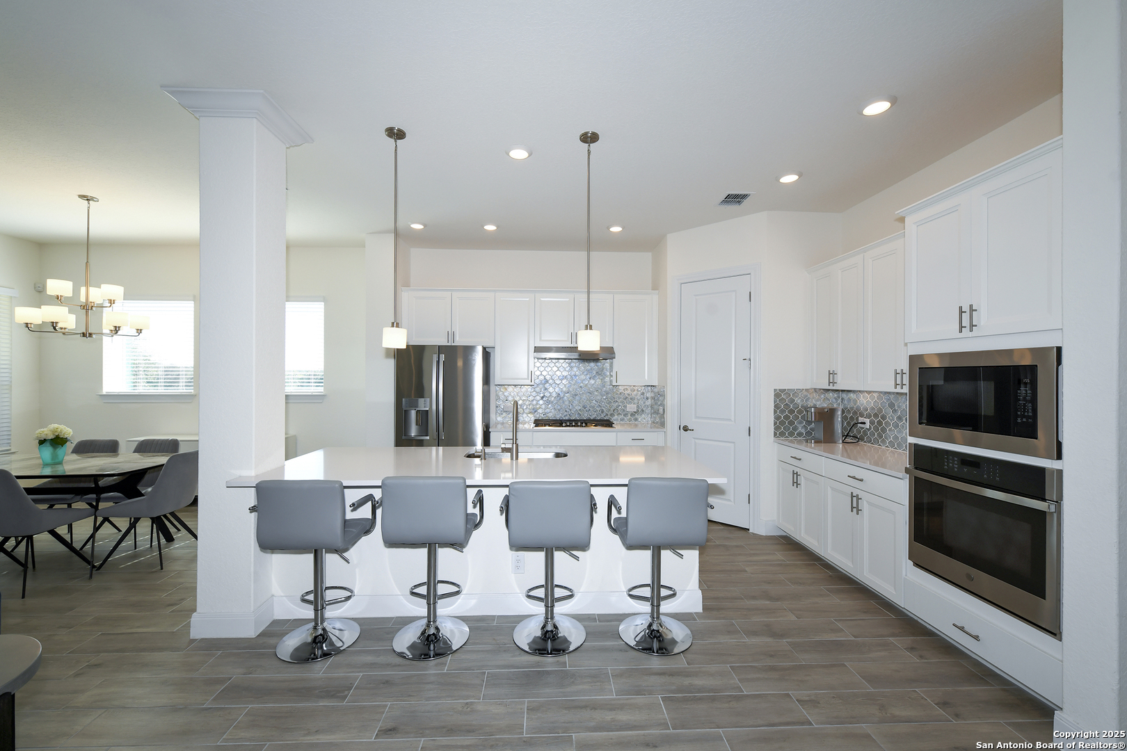 22826 RIO SALADO