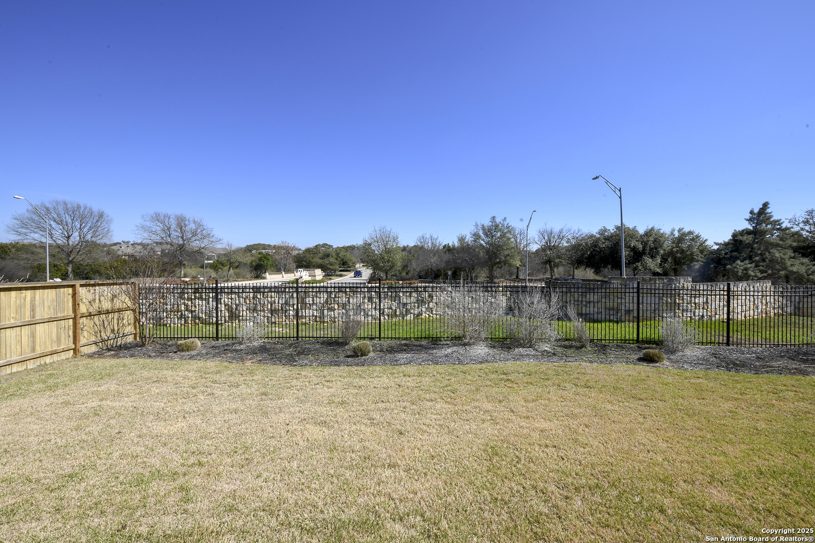22826 RIO SALADO