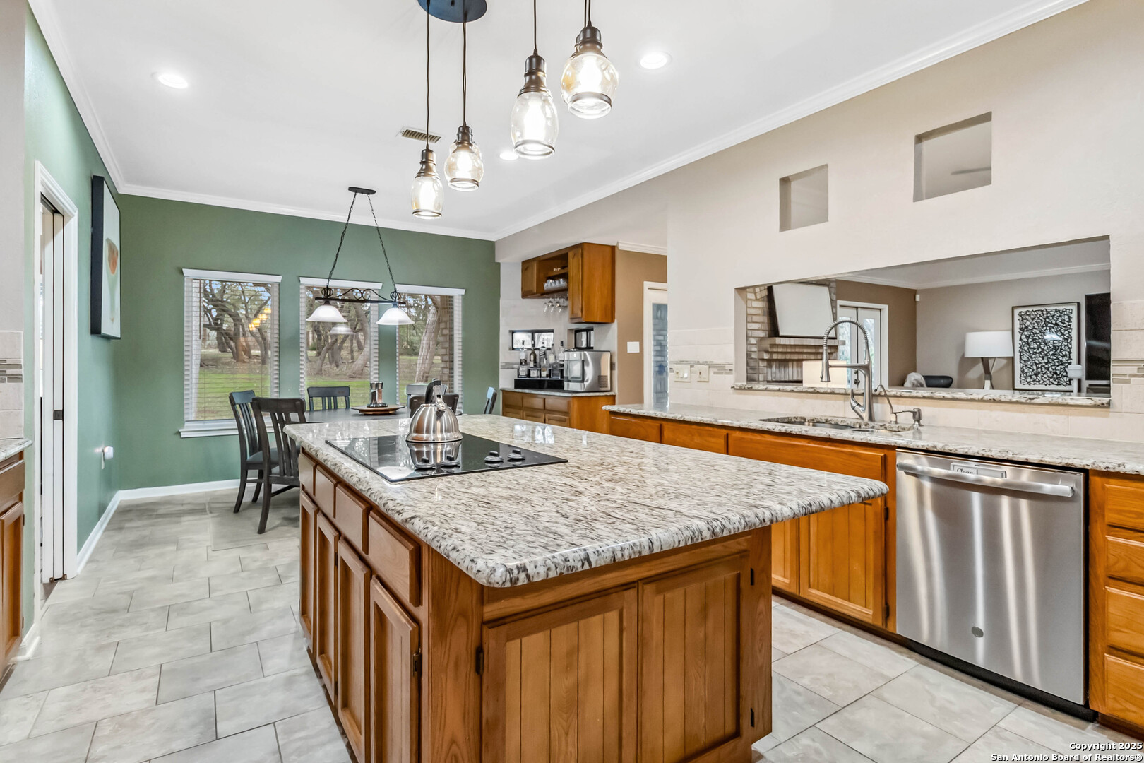 21410 FOREST WATERS CIR