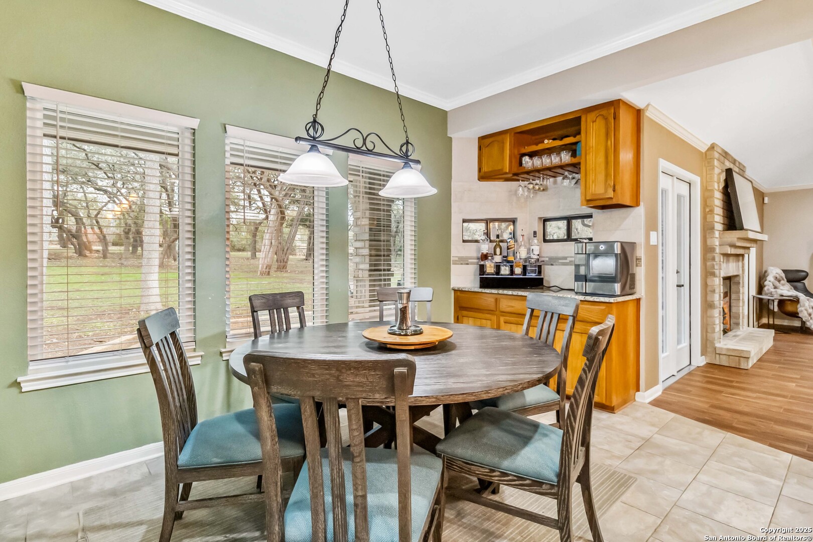 21410 FOREST WATERS CIR
