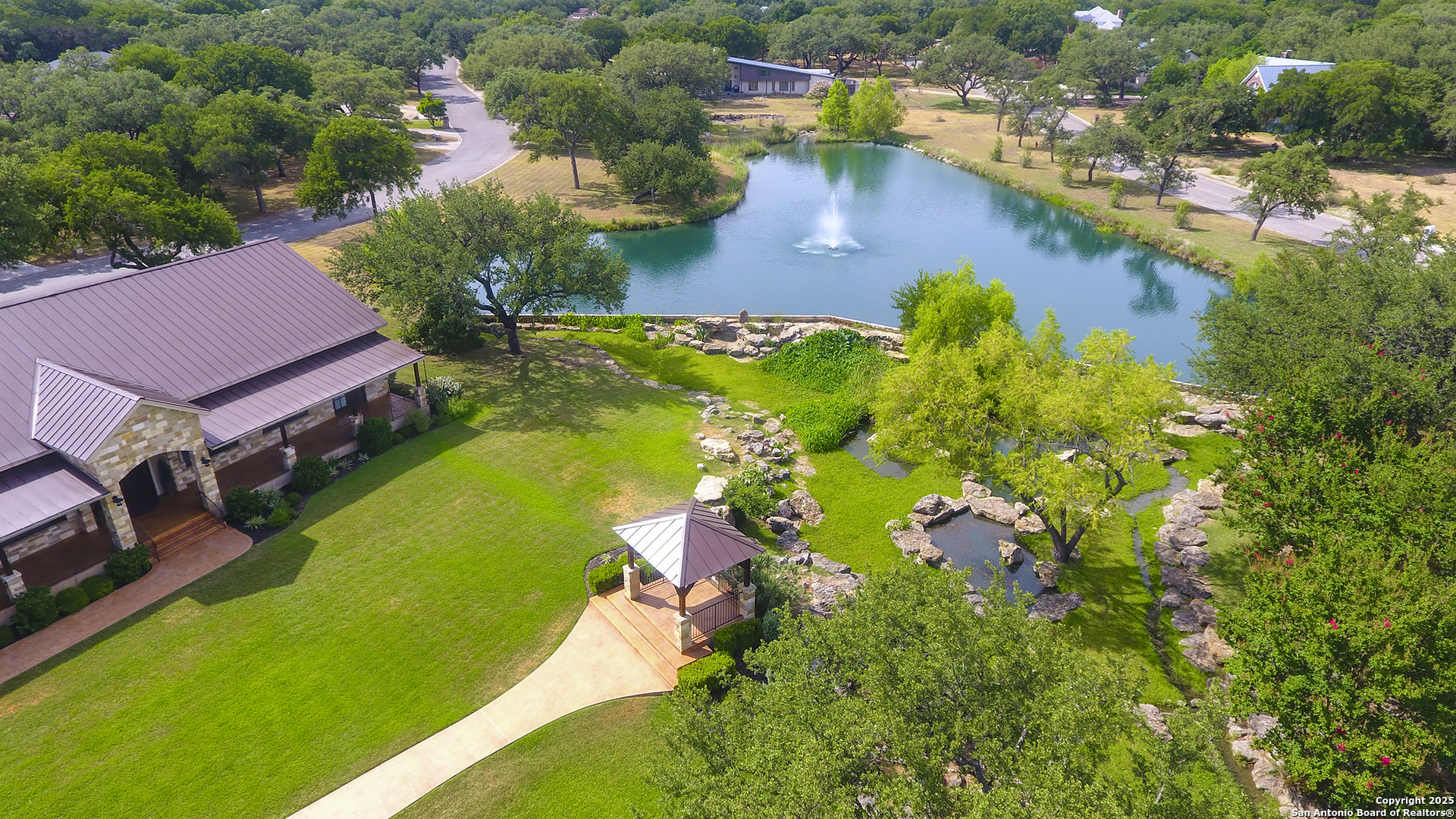 21410 FOREST WATERS CIR