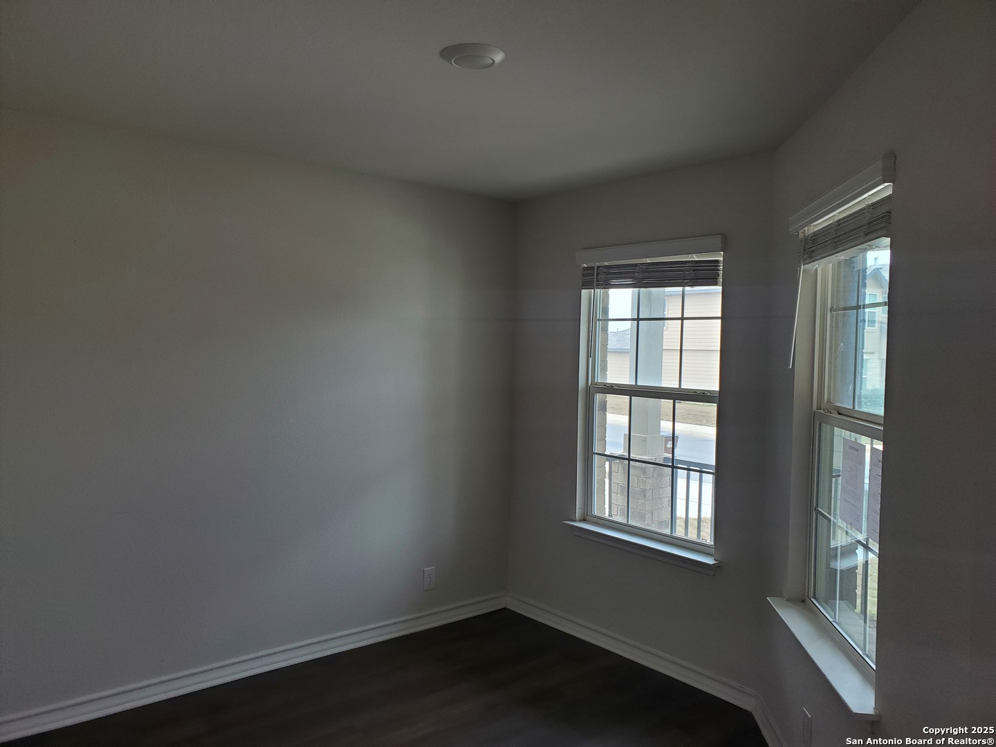 4702 Chalk Flats