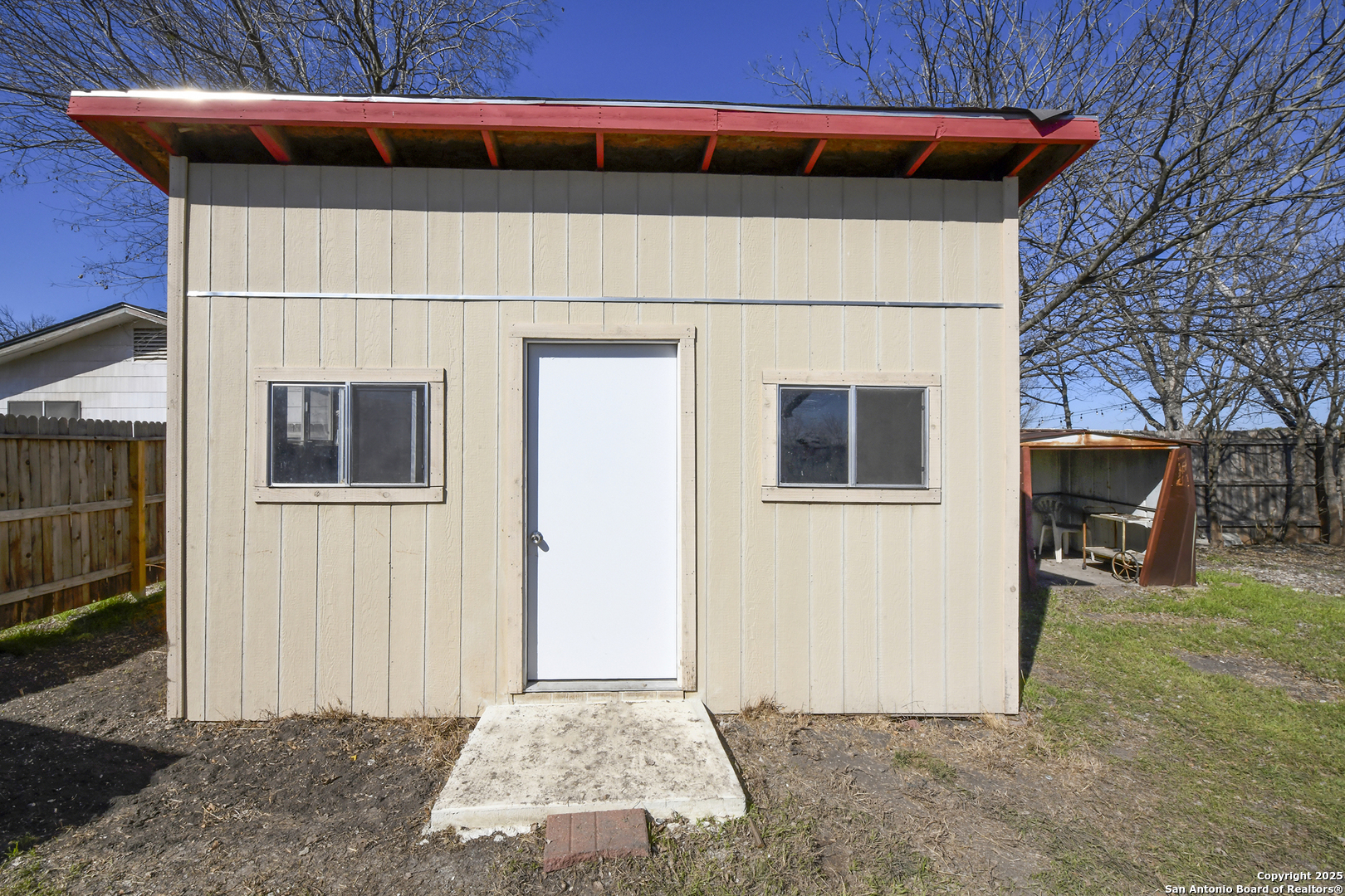 200 Michelle Dr