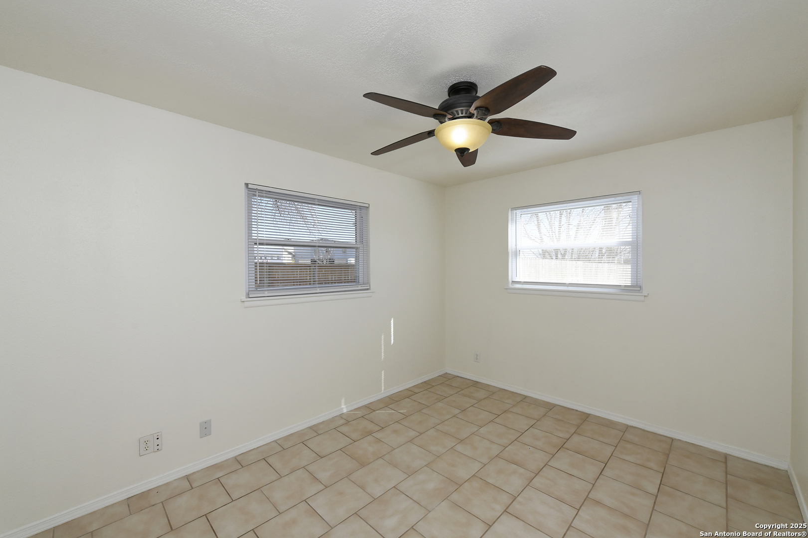 200 Michelle Dr