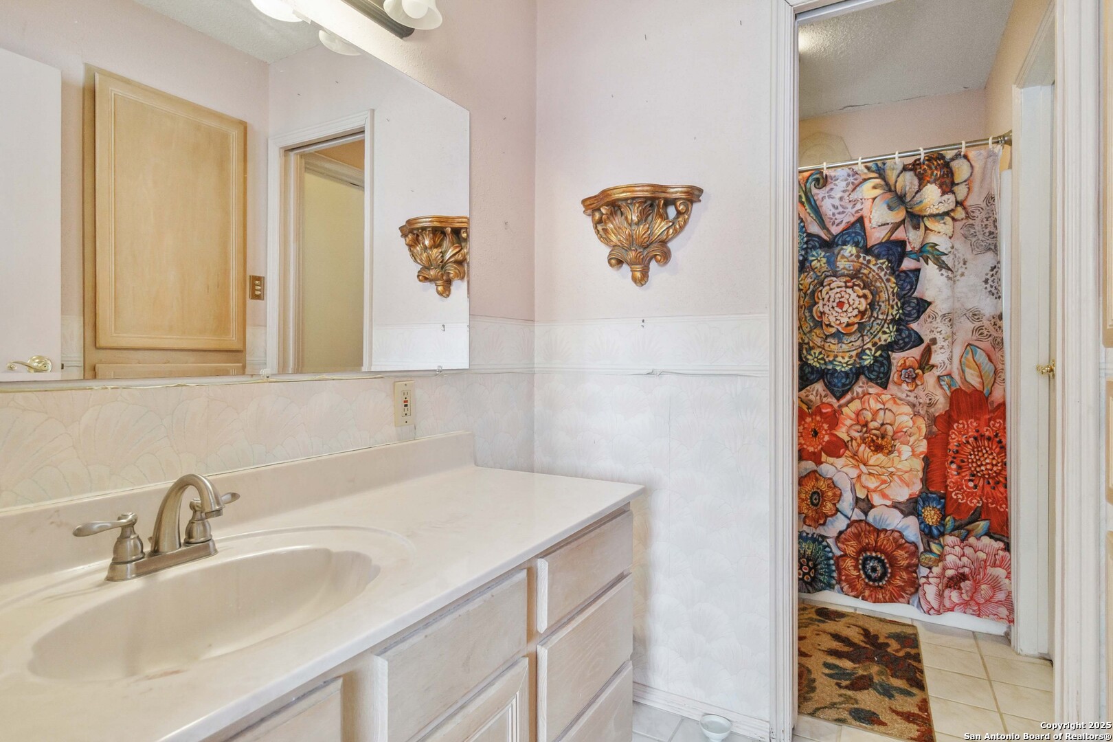 1806 Westmar