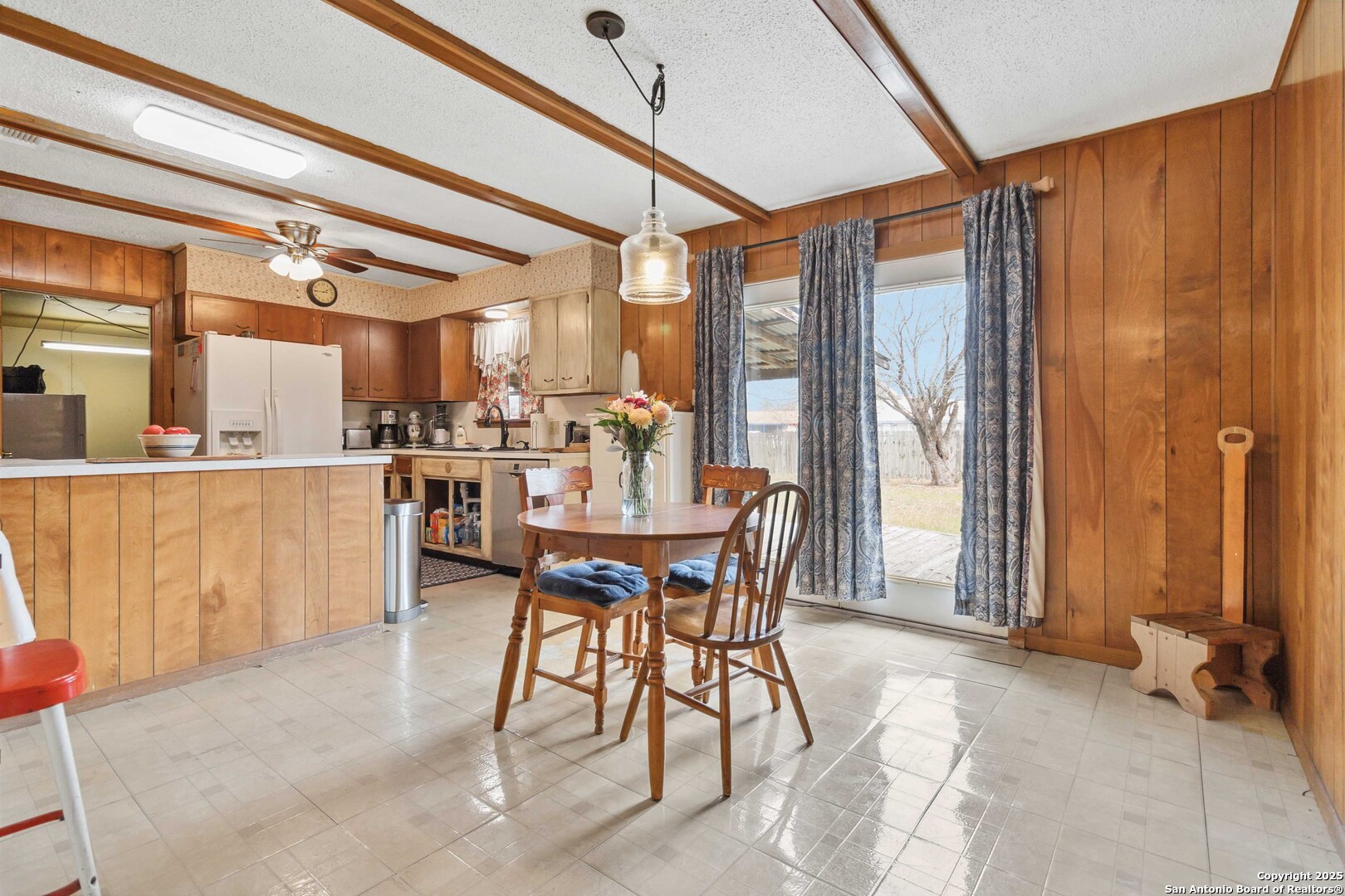1806 Westmar