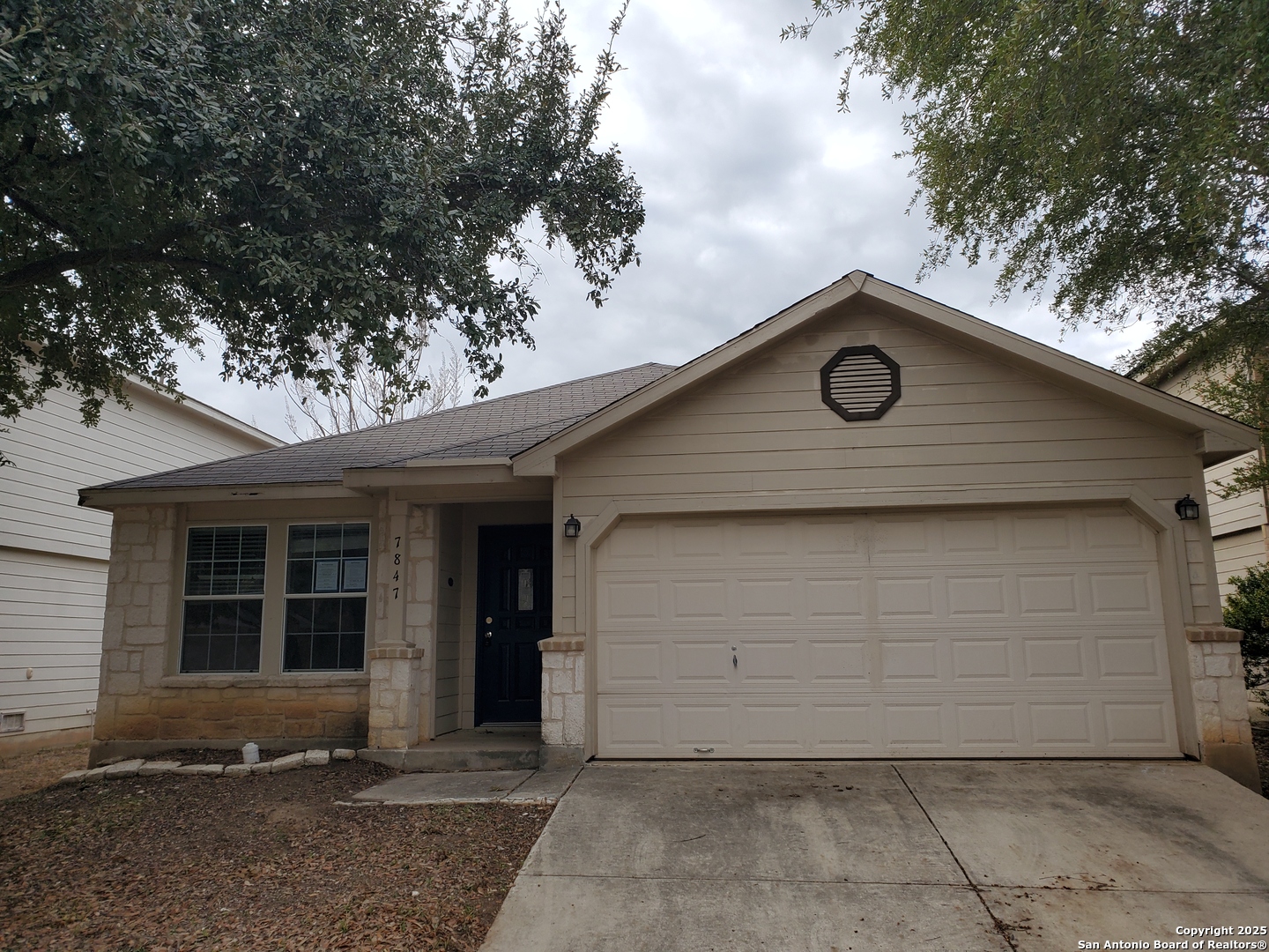 7847 Oakdale Park