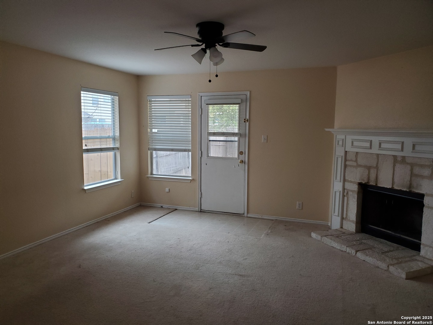 7847 Oakdale Park