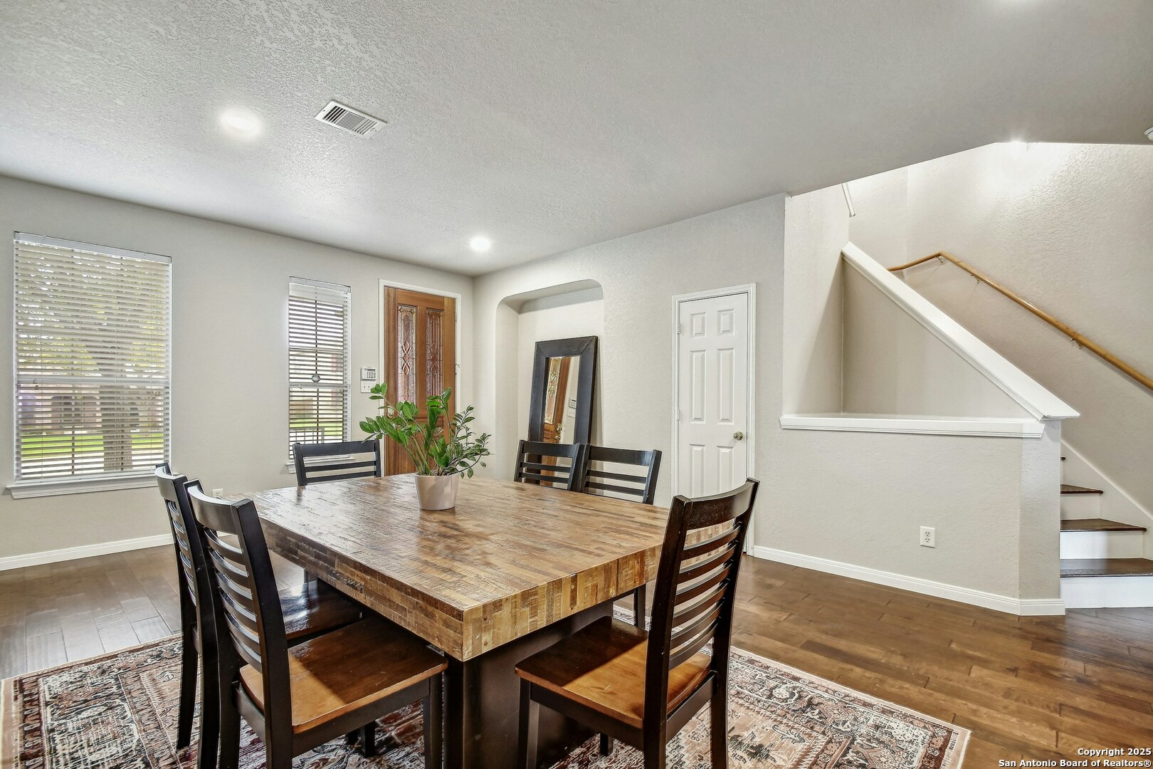 172 Springtree Pkwy