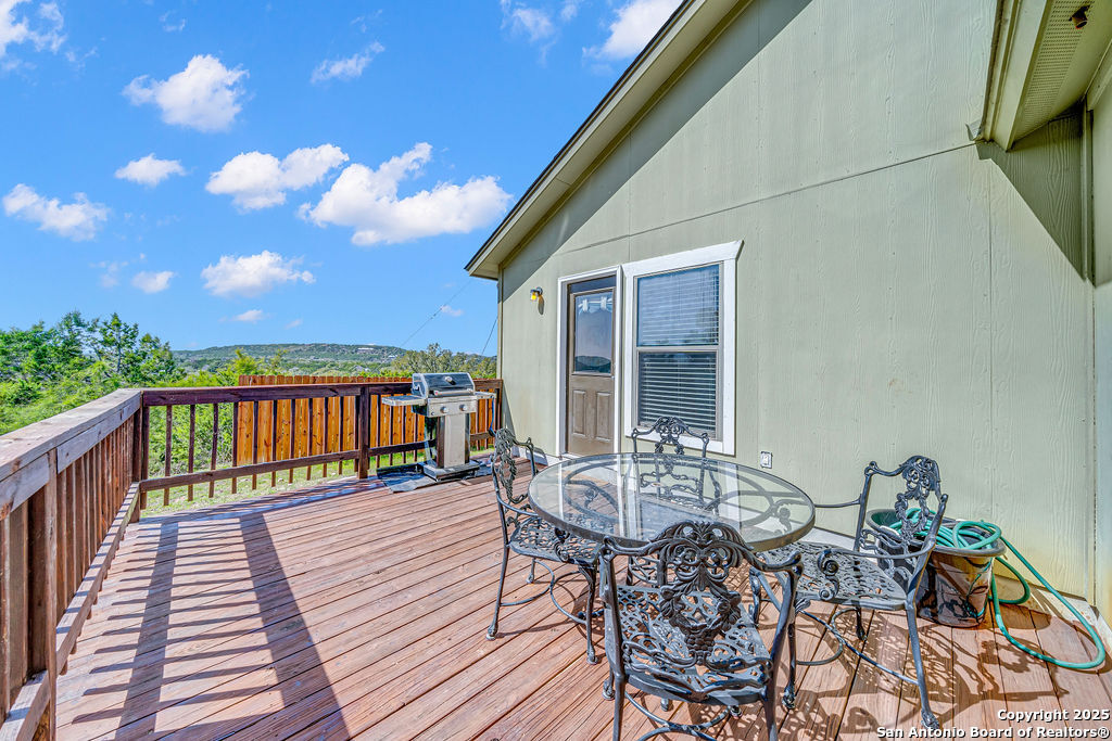 428 Kings Dr
